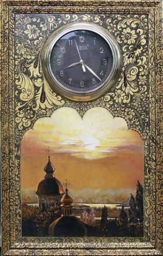 Часы с пейзажем «Золотые дали»